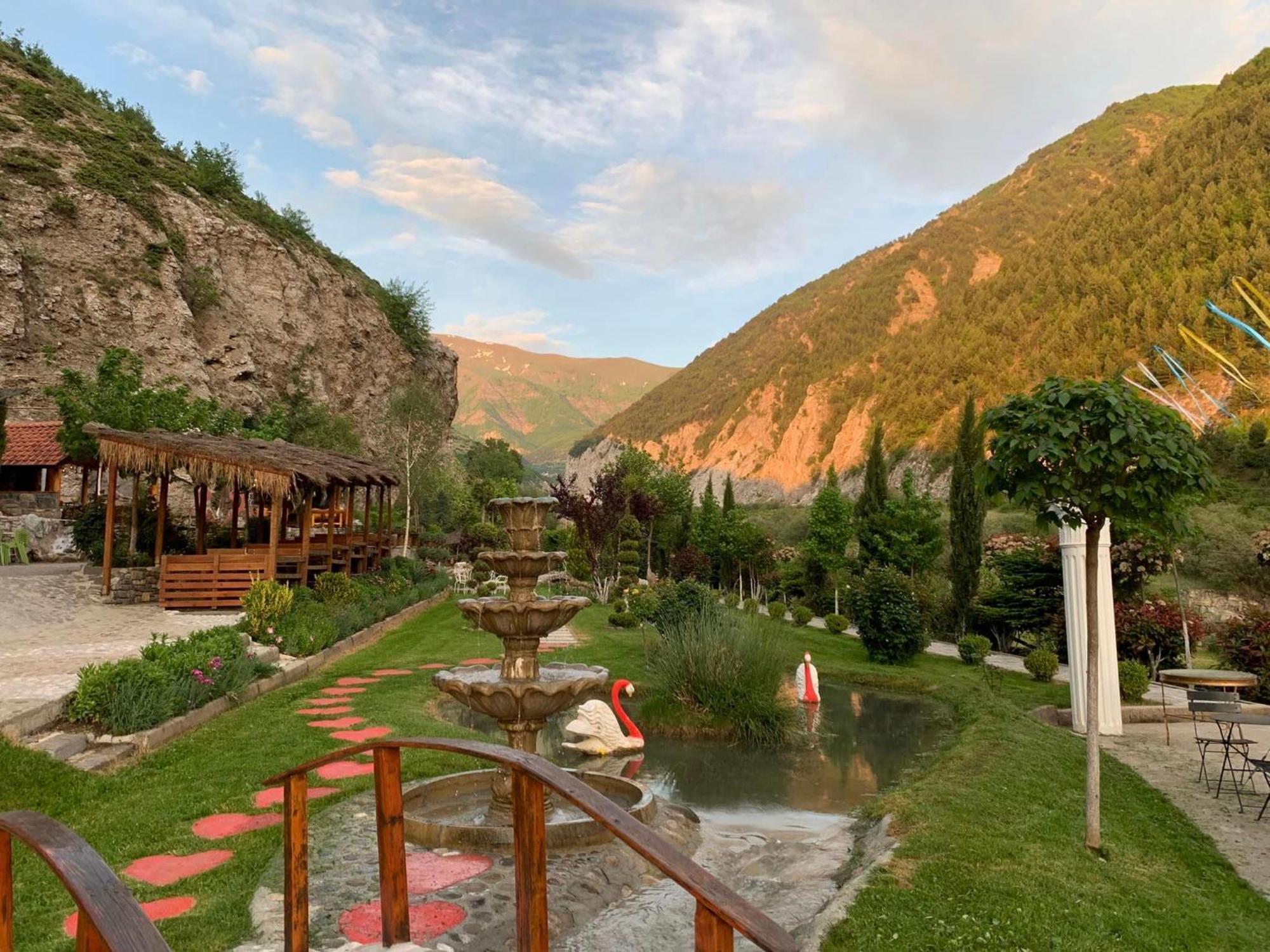 Dibra Park Agrotourism Hotel Peshkopi Exterior photo
